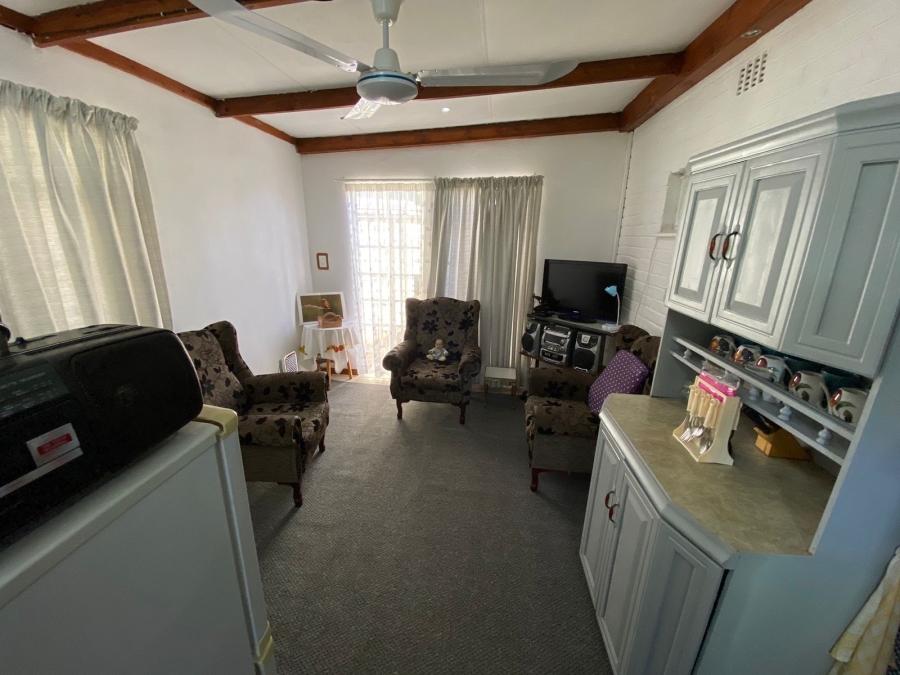 8 Bedroom Property for Sale in Baillie Park North West